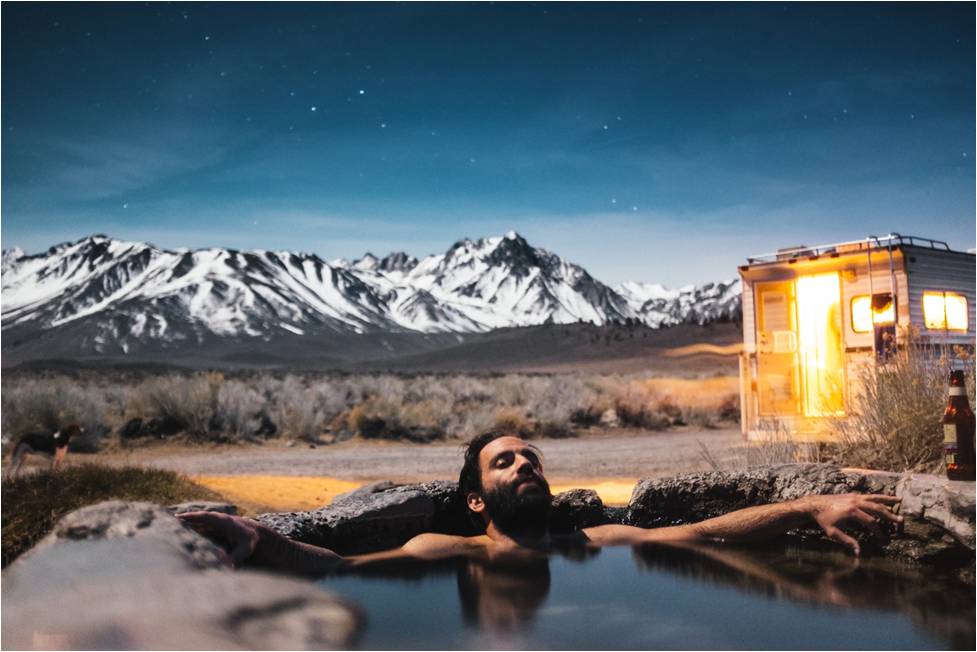 The 5 Best Primitive Hot Springs in the US to Explore This Winter
